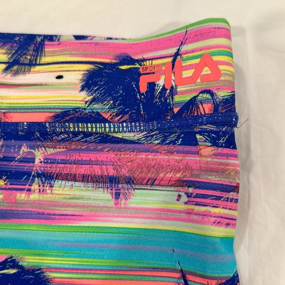 Fila Womens Athletic Running Shorts Size Medium - Picture 3 of 4